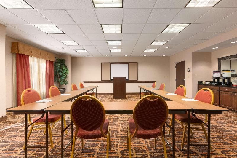 Hampton Inn & Suites Opelika - I-85 - Auburn Area photo 1
