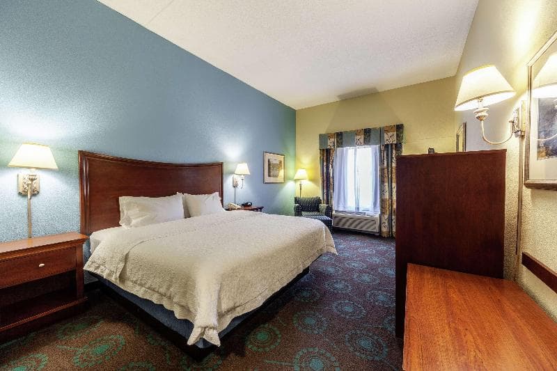 Hampton Inn Martinsburg South-Inwood 2