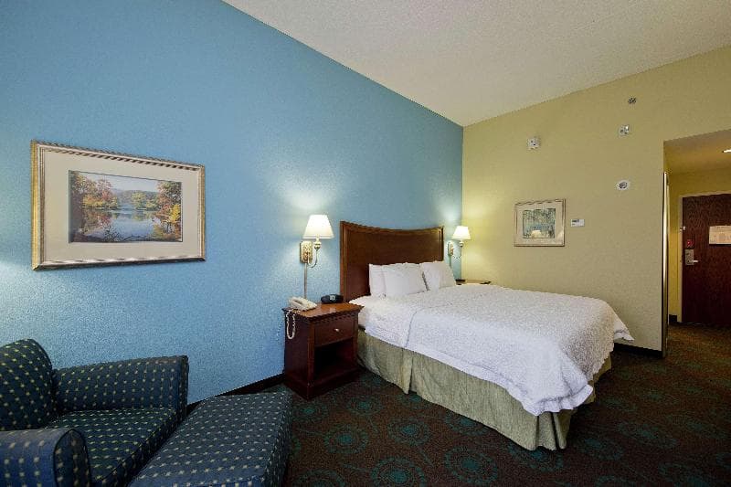 Hampton Inn Martinsburg South-Inwood 4