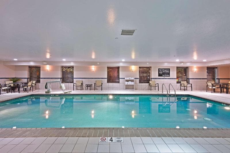 Hampton Inn Gainesville-Haymarket 3