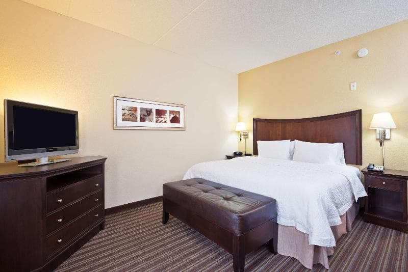 Hampton Inn Gainesville-Haymarket 5