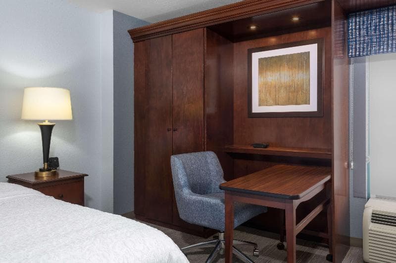 Hampton Inn Denver-International Airport 2