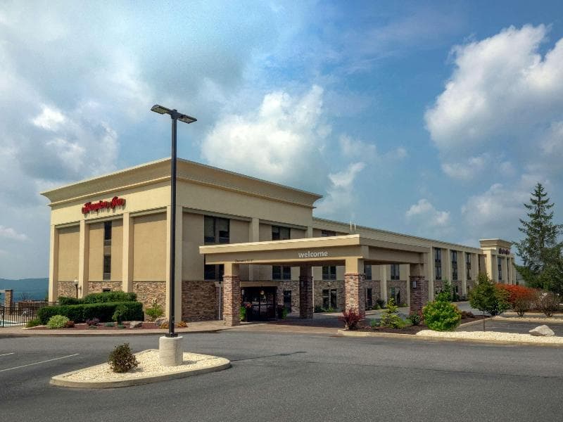 Hampton Inn Hazleton photo 1