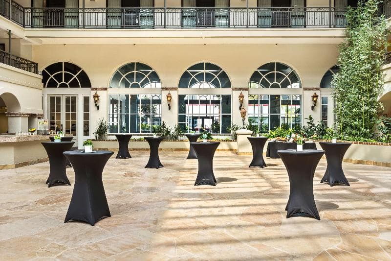 Embassy Suites by Hilton LAX International Airport South 3