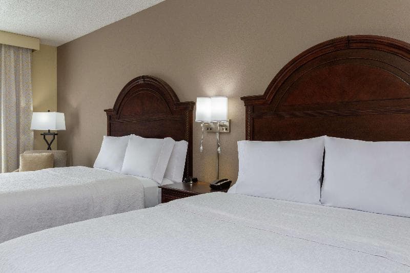 Hampton Inn & Suites Wellington 5