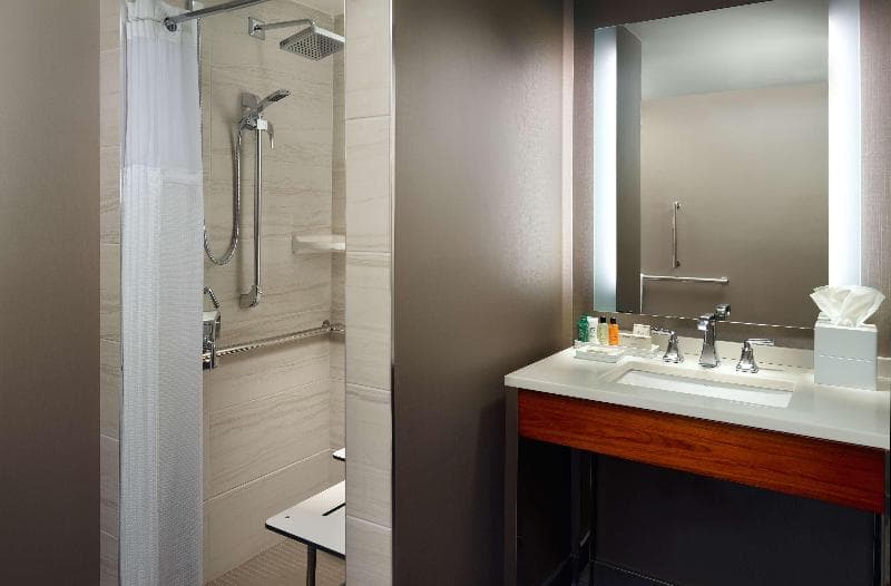 Hilton Atlanta Northeast 5
