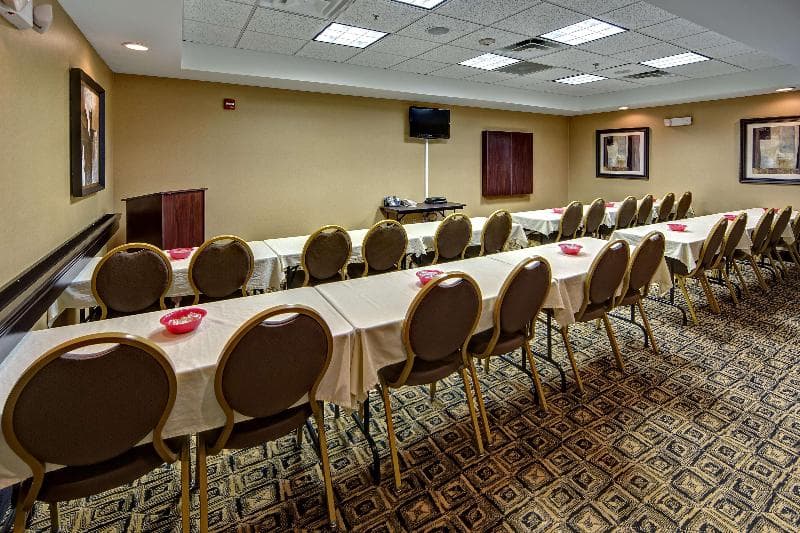 Hampton Inn Galax photo 1