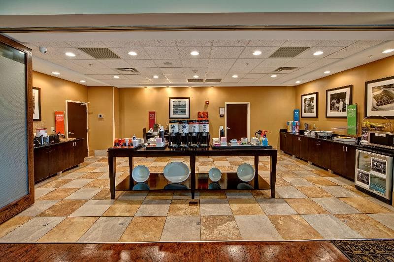 Hampton Inn Galax 2