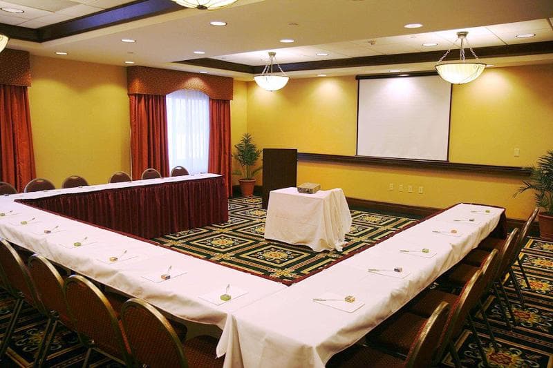 Hampton Inn & Suites Seal Beach photo 1