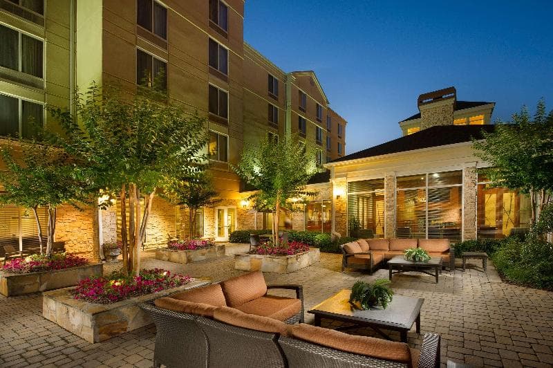 Hilton Garden Inn Atlanta NW/Kennesaw Town Center 2