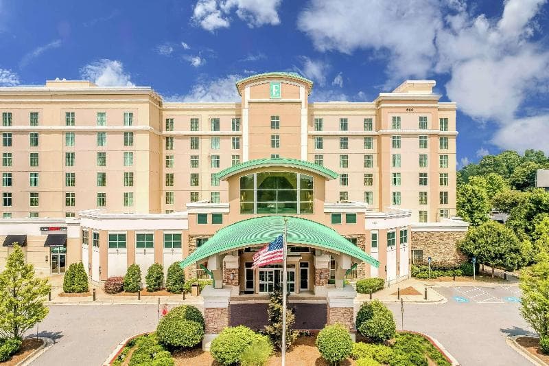 Embassy Suites by Hilton Atlanta Kennesaw Town Center 2