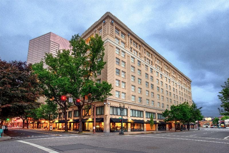 Embassy Suites by Hilton Portland Downtown photo 1