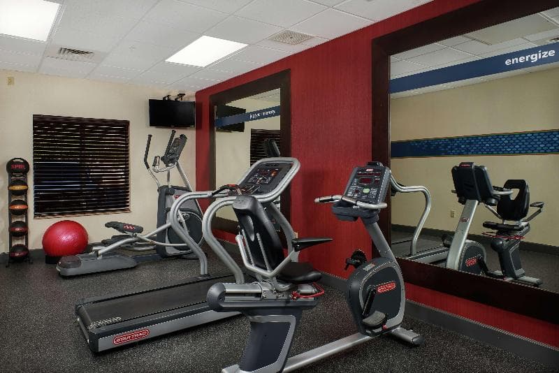 Hampton Inn & Suites Phoenix-Surprise 2