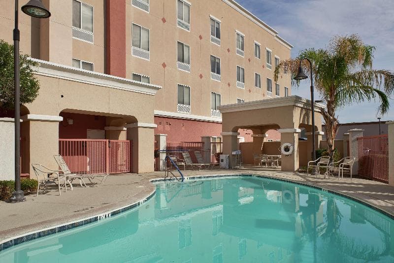 Hampton Inn & Suites Phoenix-Surprise 5