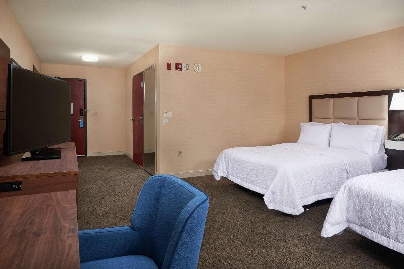 Hampton Inn & Suites Phoenix-Surprise 4