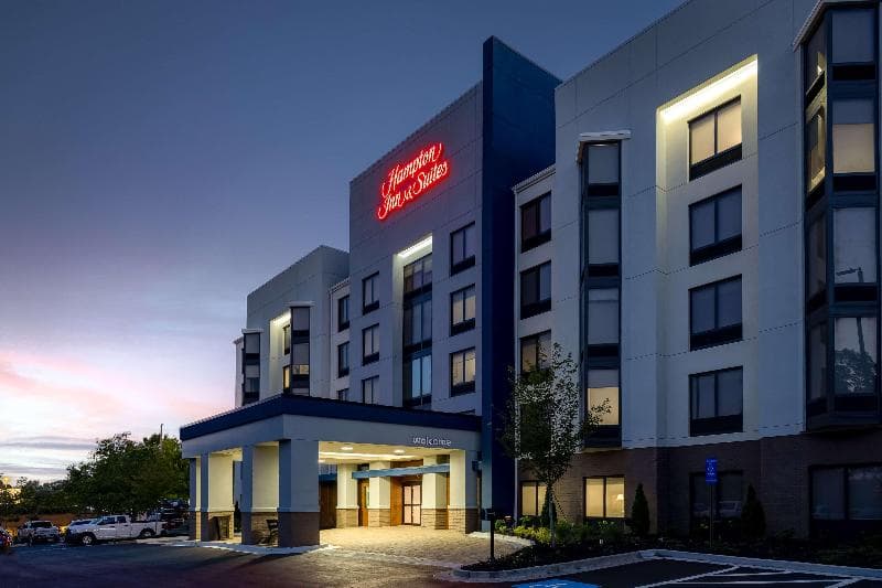 Hampton Inn & Suites Alpharetta Roswell 2