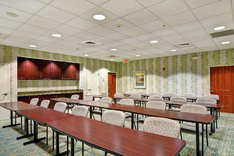 Hampton Inn & Suites Wilkes-Barre/Scranton, PA 5