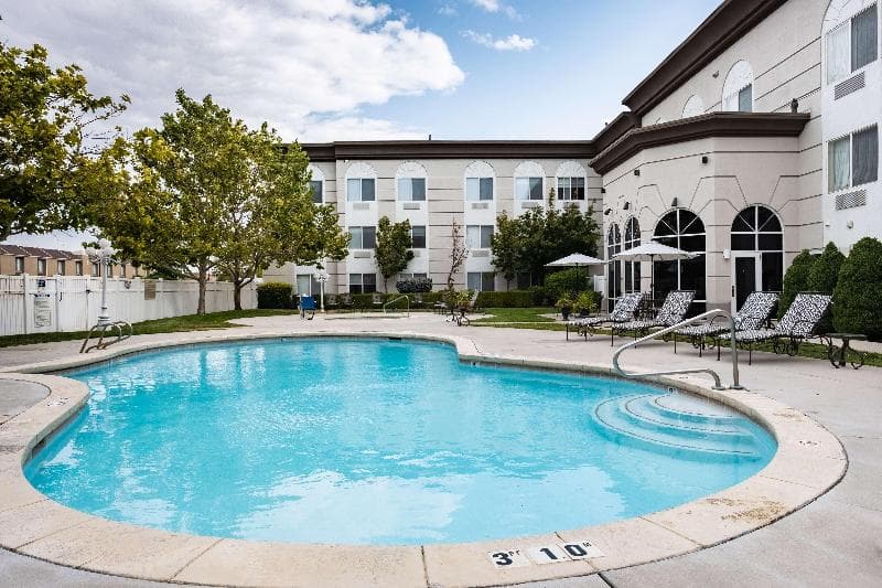 Hampton Inn & Suites Salt Lake City Airport photo 1