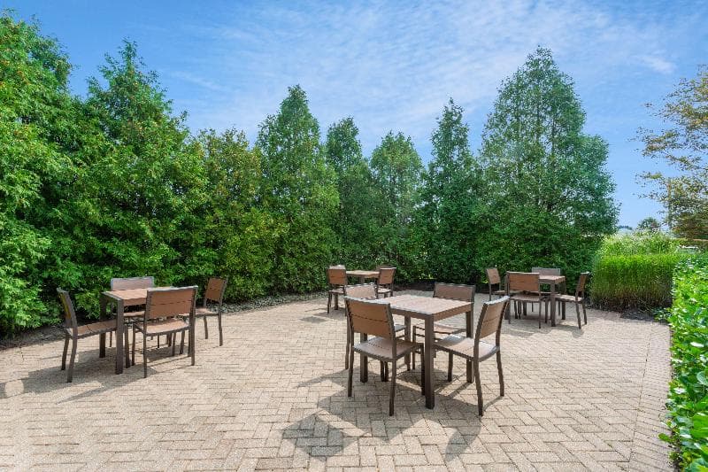 Hilton Garden Inn Islip/MacArthur Airport photo 1