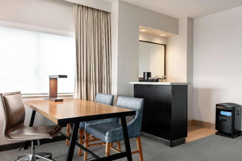 Embassy Suites by Hilton Monterey Bay Seaside 5
