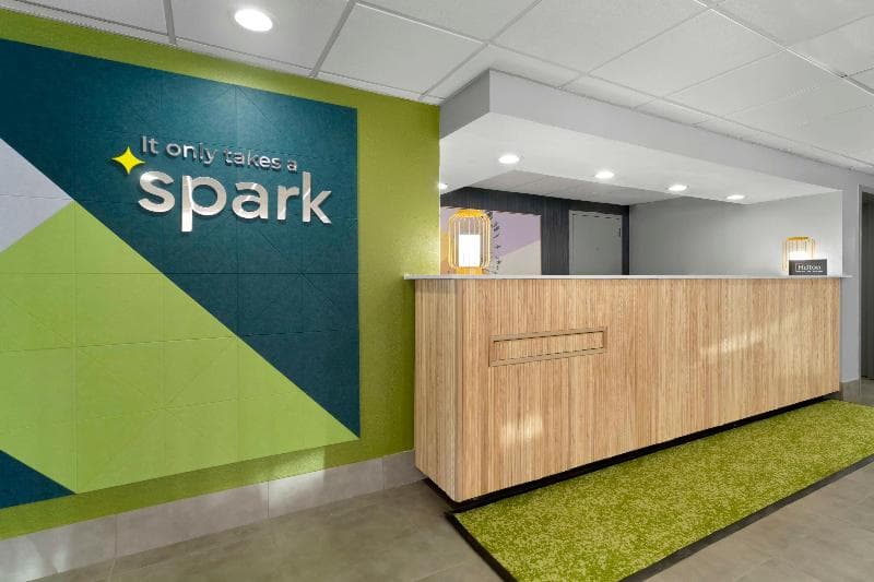 Spark by Hilton Grand Prairie photo 1