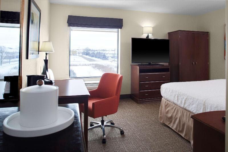 Hampton Inn Elkhorn Lake Geneva Area 5
