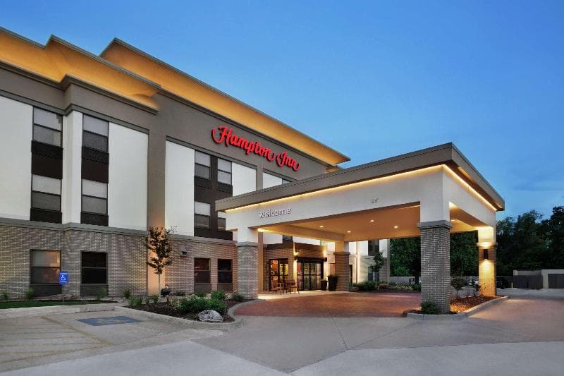 Hampton Inn Shawnee 5