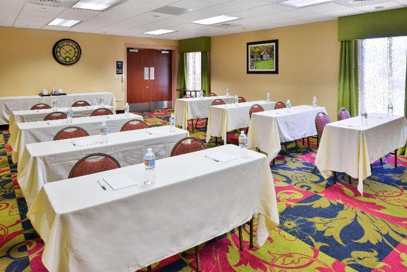 Hampton Inn Waynesboro/Stuarts Draft 4