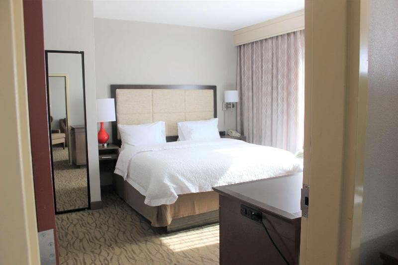 Hampton Inn Gonzales 5