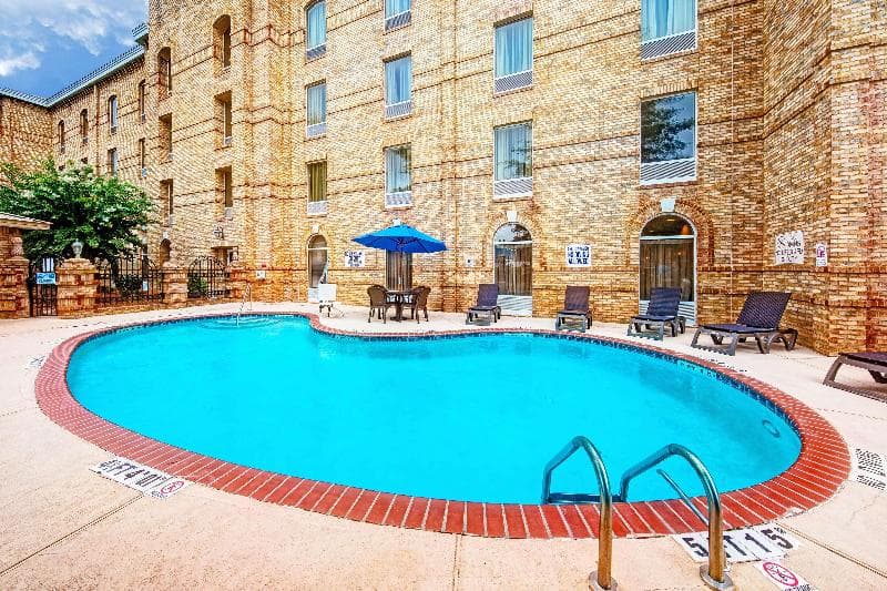 Hampton Inn Newberry-Opera House 3