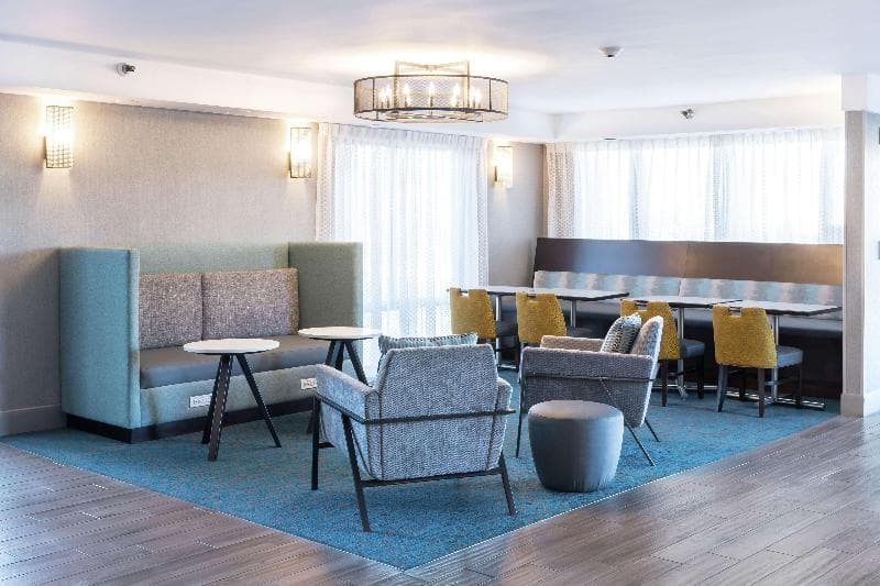 Hampton Inn Los Angeles/Santa Clarita 5