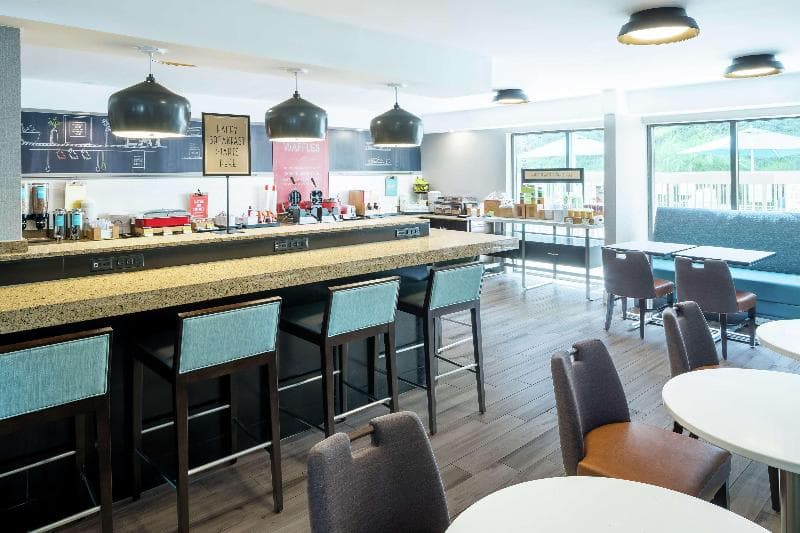 Hampton Inn Los Angeles/Santa Clarita 3