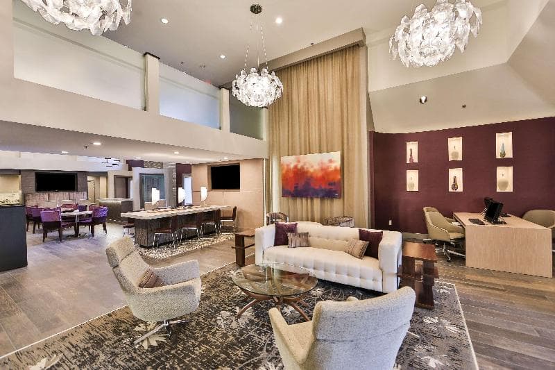 DoubleTree by Hilton Hotel Atlanta - Alpharetta 5