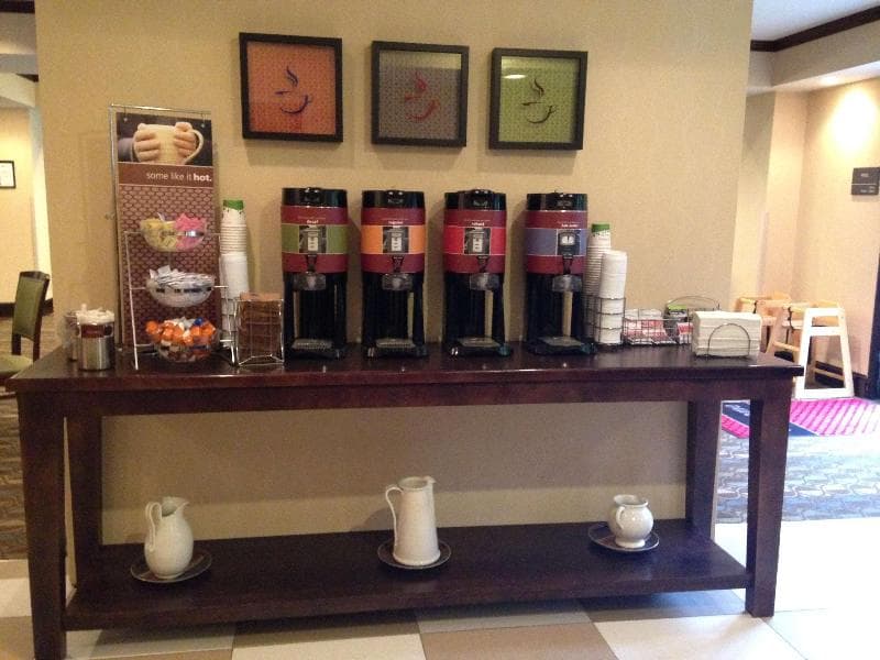 Hampton Inn Sanford 3