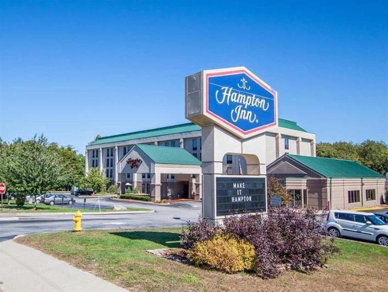 Hampton Inn Groton 4