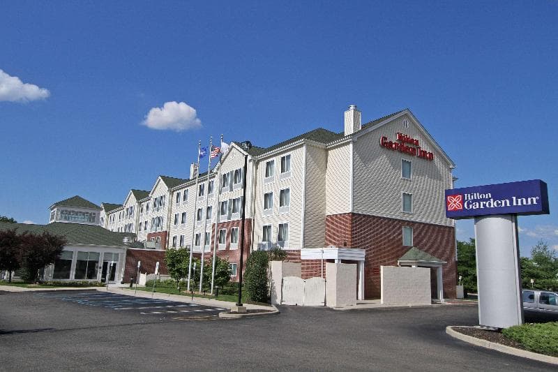 Hilton Garden Inn Westbury 3