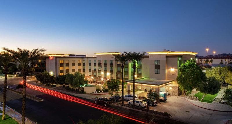 Hampton Inn Phoenix-Airport North 3