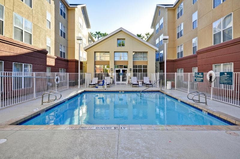 Homewood Suites by Hilton Phoenix-Biltmore 2