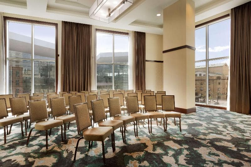 Embassy Suites by Hilton Denver Downtown Convention Center photo 1