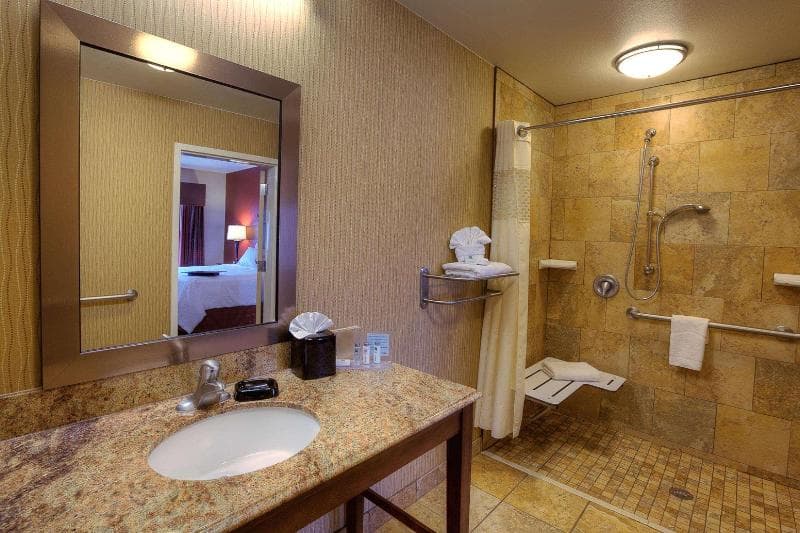Hampton Inn & Suites McAllen 3
