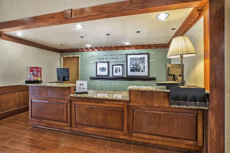 Hampton Inn Detroit/Belleville-Airport Area 4