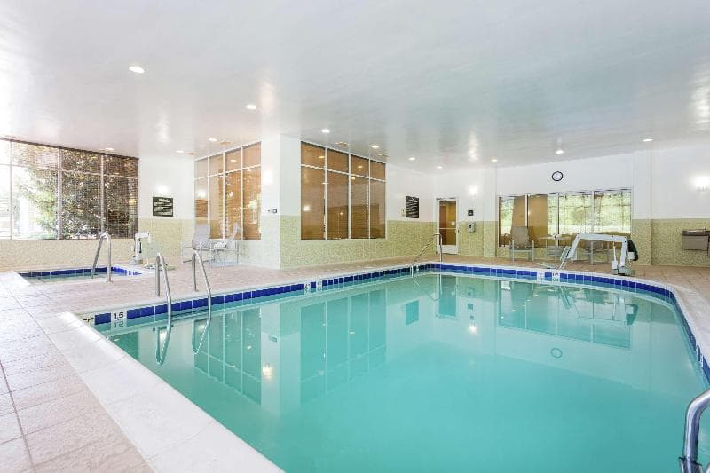Hampton Inn Petersburg-Southpark Mall 3