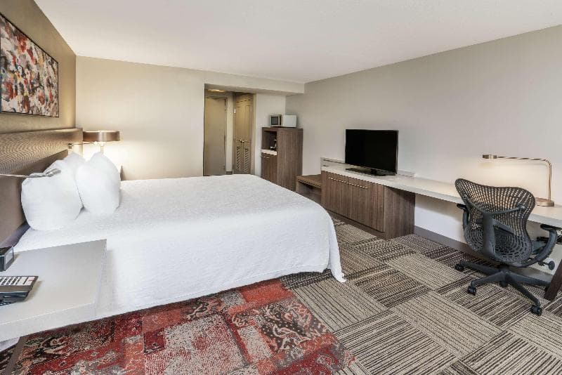 Hilton Garden Inn Syracuse 2
