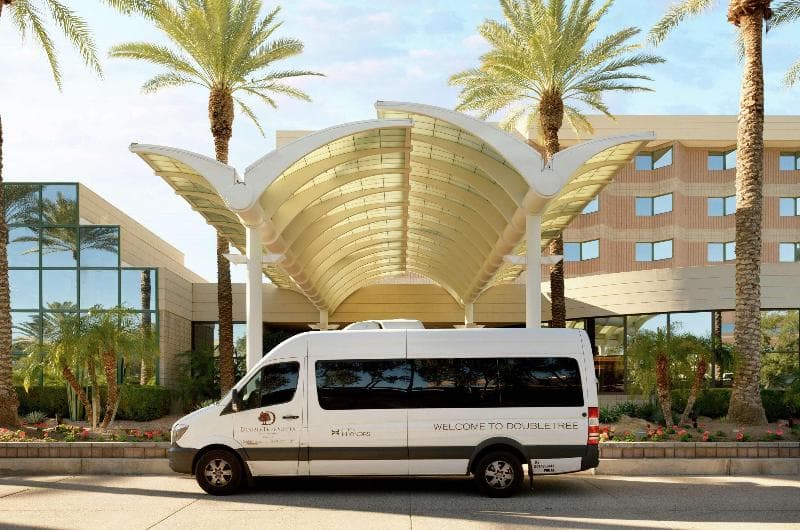 DoubleTree Suites by Hilton Hotel Phoenix 4