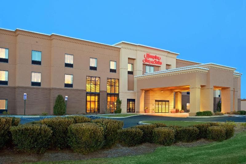 Hampton Inn & Suites Hartford-Manchester photo 1