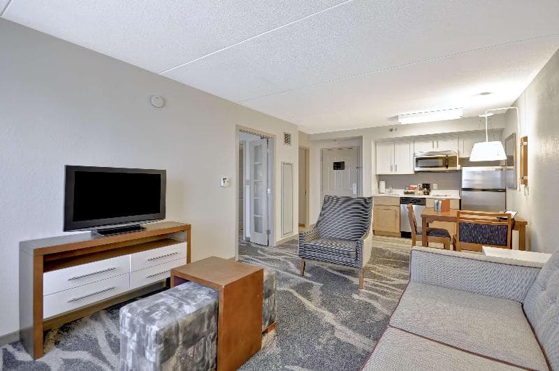 Homewood Suites by Hilton Boston-Peabody 5