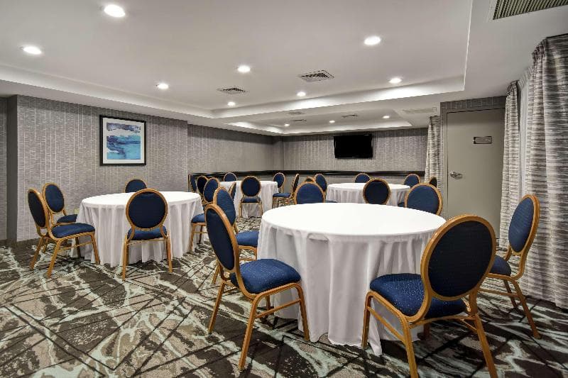 Homewood Suites by Hilton Edgewater-NYC Area photo 1
