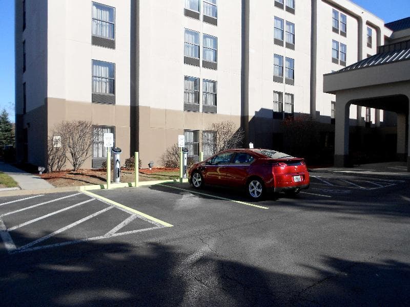 Hampton Inn Albany-Wolf Road (Airport) 2