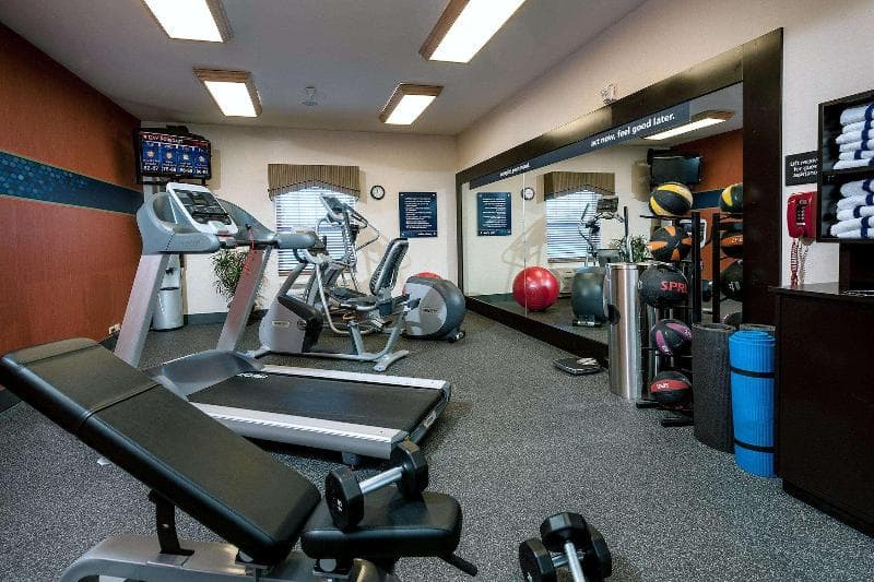 Hampton Inn & Suites Rockland 2