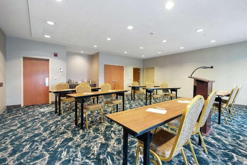 Hampton Inn & Suites Rockland photo 1